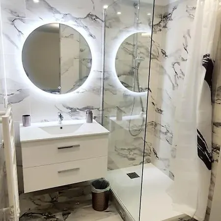 La Bonne Etoile Marseille ! Hebergement Romantique ! Jacuzzi Et Piscine Exterior foto