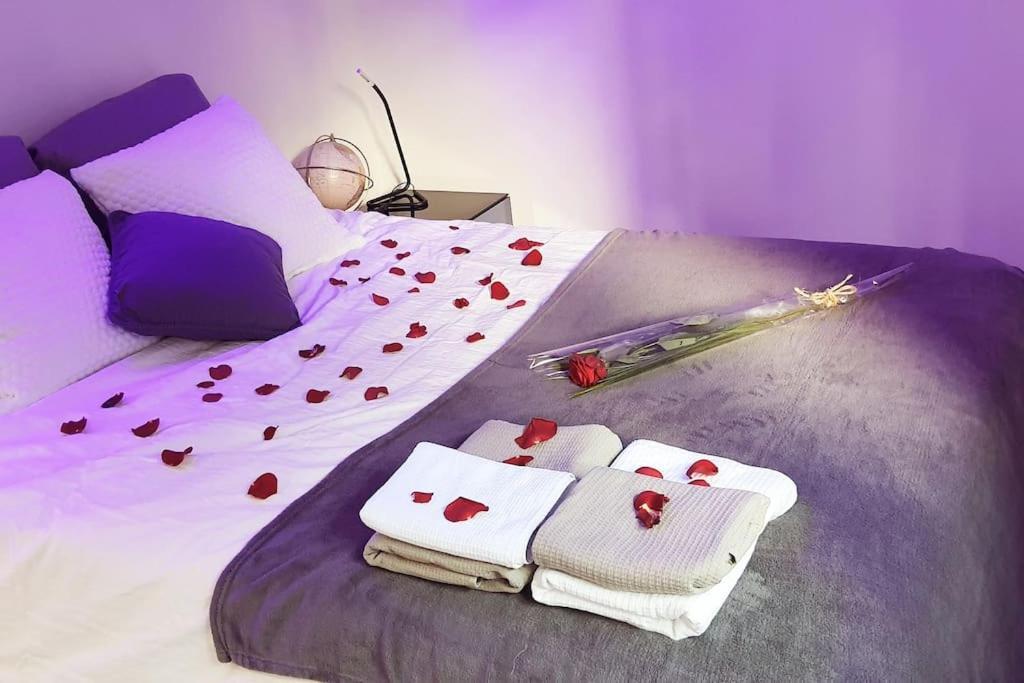 La Bonne Etoile ! Romantique ! Jacuzzi Et Piscine Marseilles